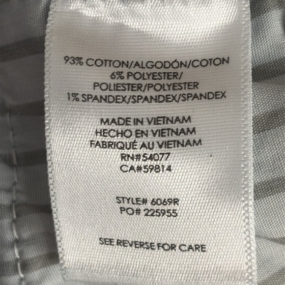 Cabi Fifth Avenue Bootcut High Rise Jeans - Size 6 - Picture 7 of 8